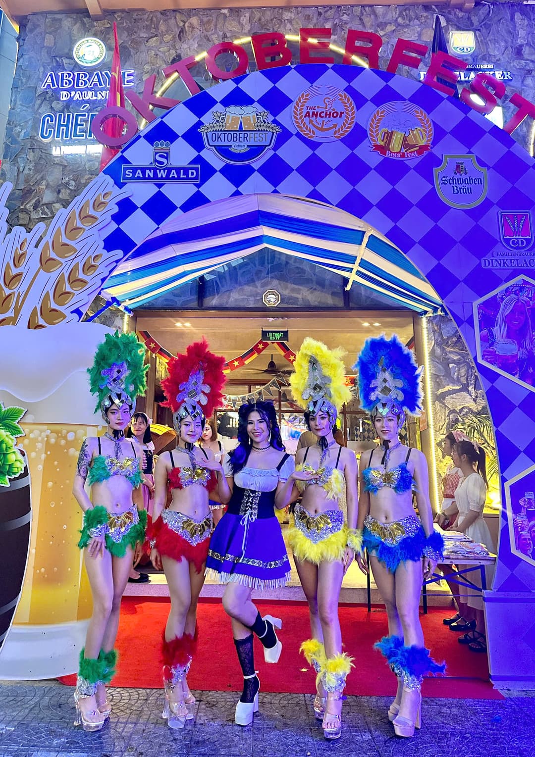 Lễ hội bia Đức Oktoberfest - 2
