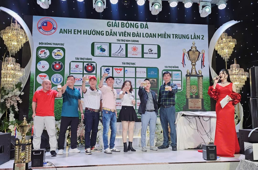 Giải bóng đá Anh em hướng dẫn viên Đài Loan Miền Trung Lần 2 - 1