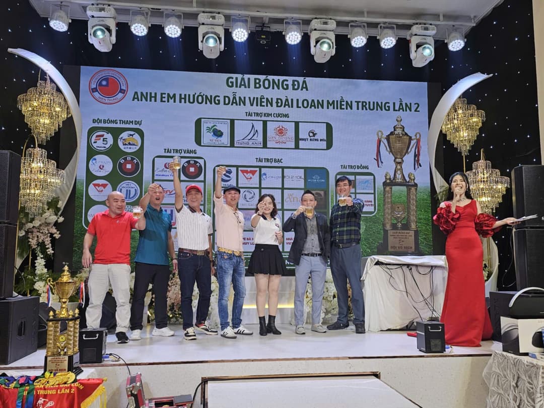 Giải bóng đá Anh em hướng dẫn viên Đài Loan Miền Trung Lần 2 - 2